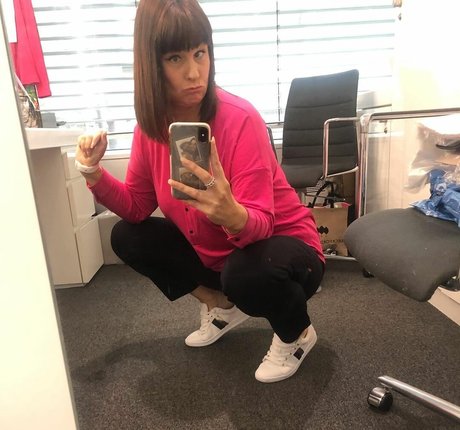 TV Shopping Presenters