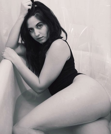 Nagie wyciekłe zdjęcie OnlyFans od Ashley Jolly