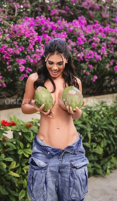 Nagie wyciekłe zdjęcie OnlyFans od Livia Brito