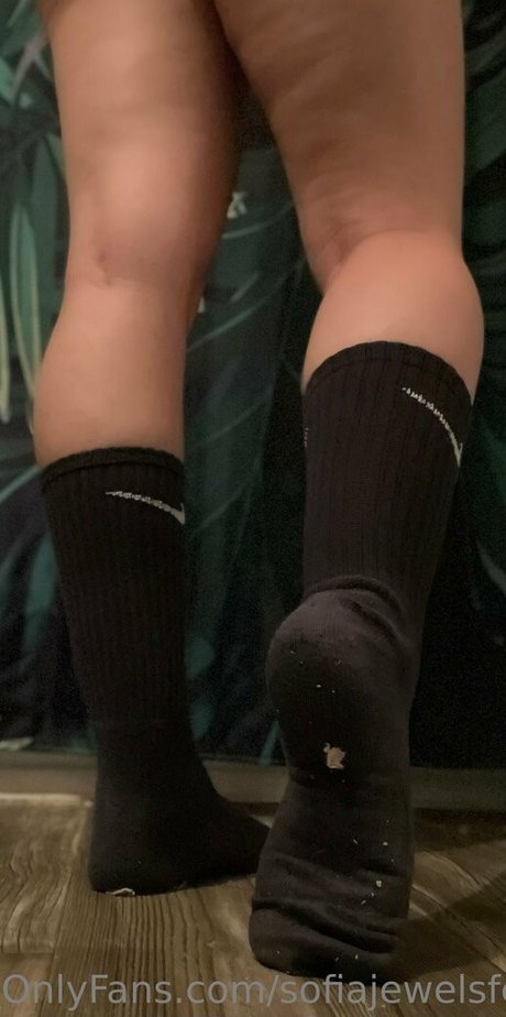 Sofiajewelsfeet