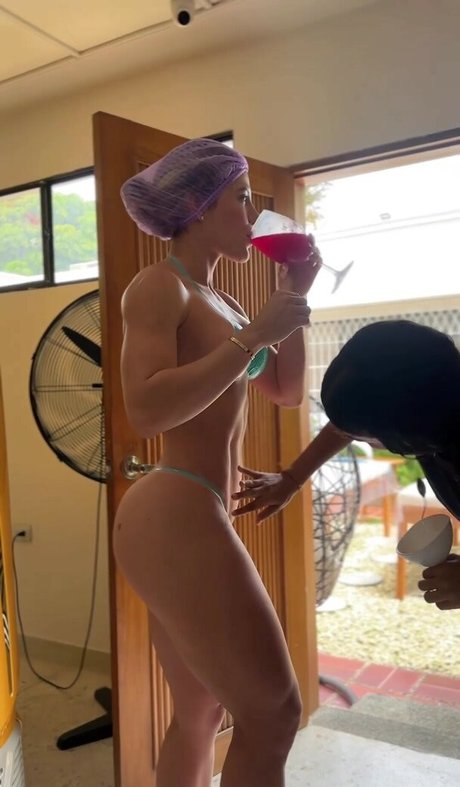 Nagie wyciekłe zdjęcie OnlyFans od Lairen Berneir