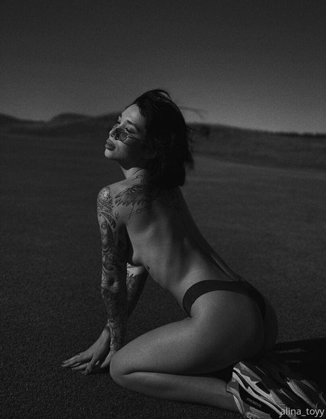Nagie wyciekłe zdjęcie OnlyFans od Polinamolly