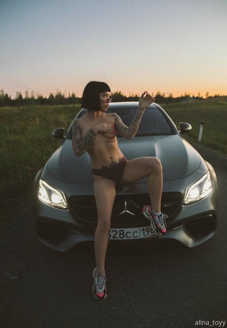 Nagie wyciekłe zdjęcie OnlyFans od Polinamolly