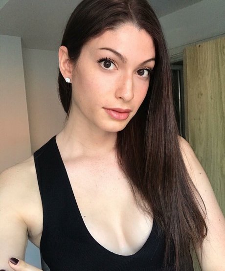 Nagie wyciekłe zdjęcie OnlyFans od Kimberly Apasara Thomas