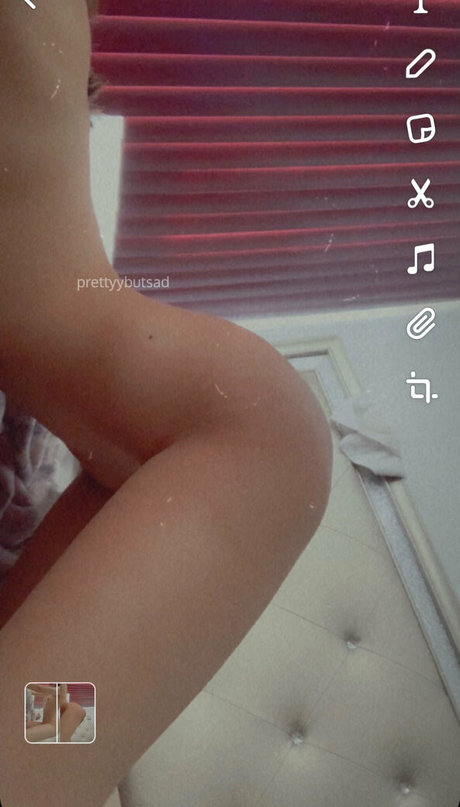 Nagie wyciekłe zdjęcie OnlyFans od Prettyybutsad