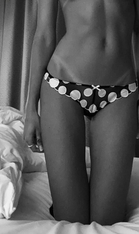 Nagie wyciekłe zdjęcie OnlyFans od Carlygreen