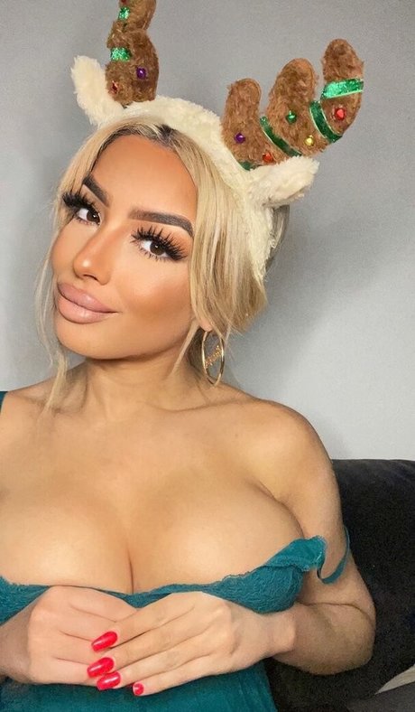 Nagie wyciekłe zdjęcie OnlyFans od Luxuryysana Mym
