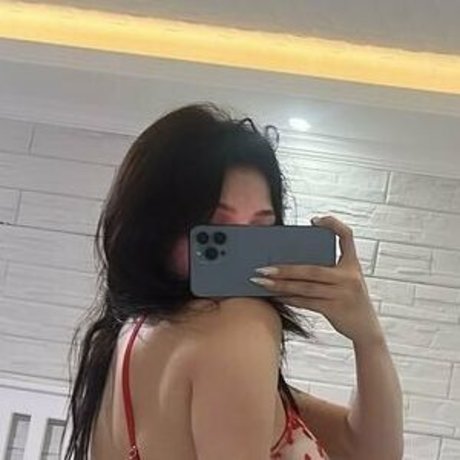 Nagie wyciekłe zdjęcie OnlyFans od Cer