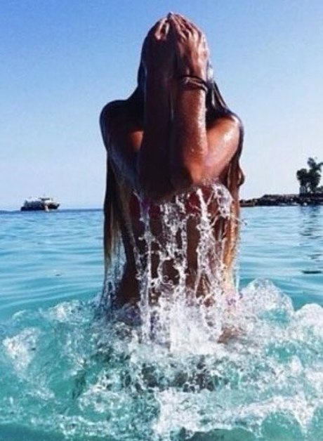 Nagie wyciekłe zdjęcie OnlyFans od Alana