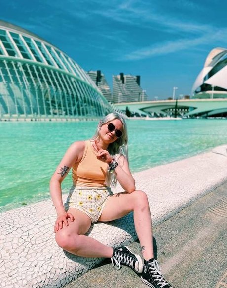 Nagie wyciekłe zdjęcie OnlyFans od Larissa Zeeuwe