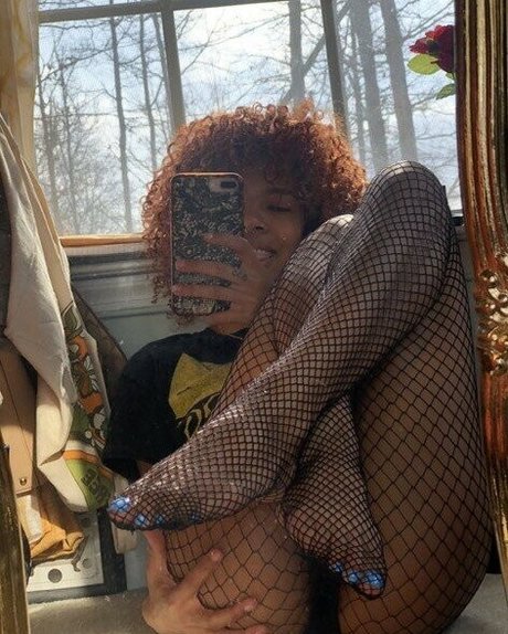 Nagie wyciekłe zdjęcie OnlyFans od Sinister Simone