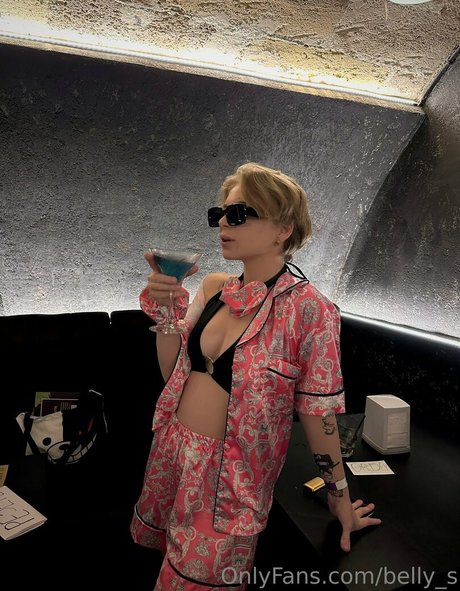 Nagie wyciekłe zdjęcie OnlyFans od Lexia69