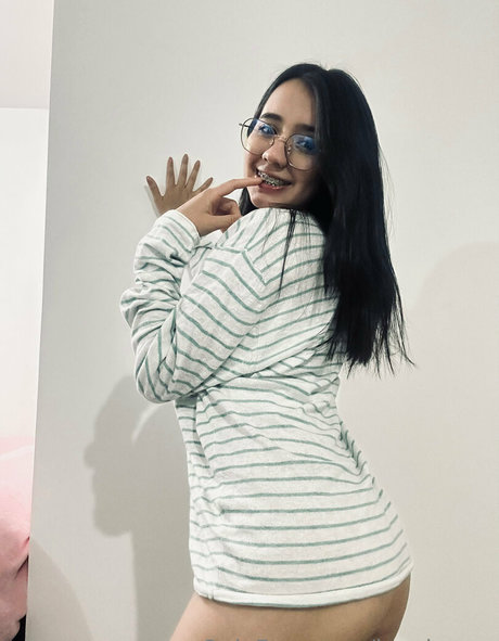 Nagie wyciekłe zdjęcie OnlyFans od Lovelyzoe