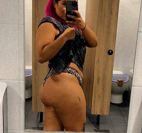 Nagie wyciekłe zdjęcie OnlyFans od Bexxbum