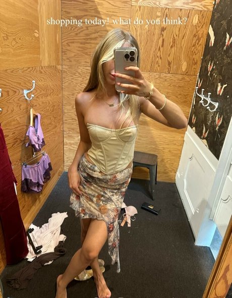 Nagie wyciekłe zdjęcie OnlyFans od Bratt