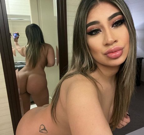 Nagie wyciekłe zdjęcie OnlyFans od Mila Milkshake