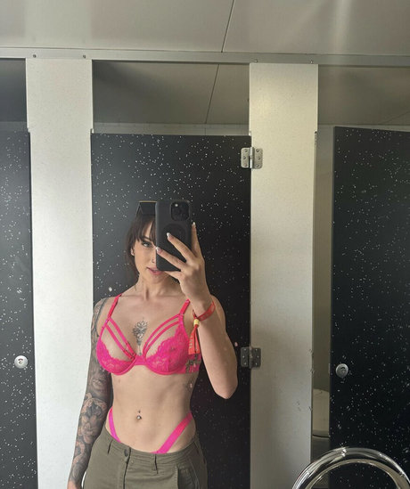 Nagie wyciekłe zdjęcie OnlyFans od Fin25