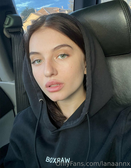 Nagie wyciekłe zdjęcie OnlyFans od Lanaannx