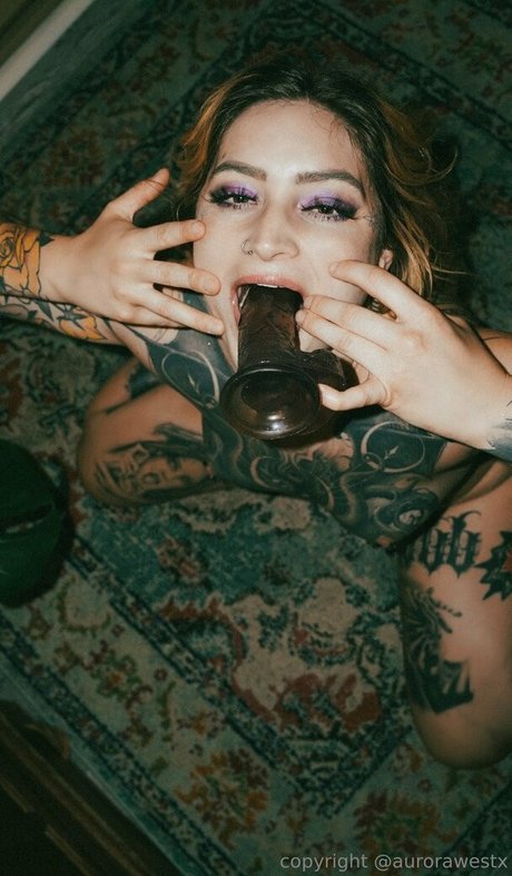 Nagie wyciekłe zdjęcie OnlyFans od Aurorawestx