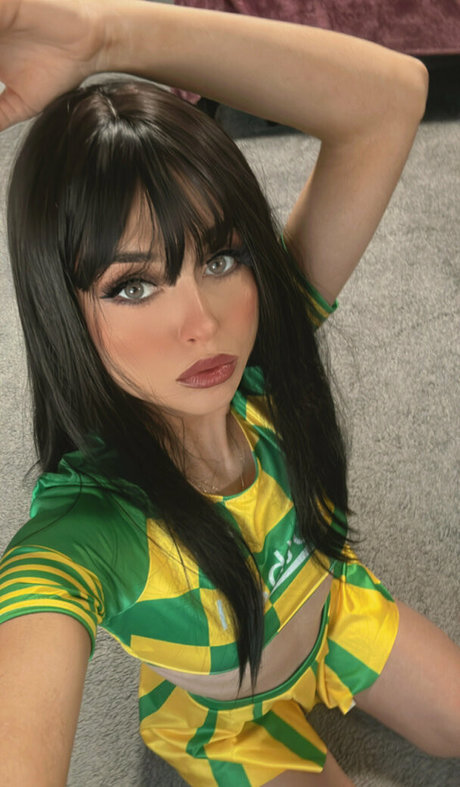 Yunamoonx000