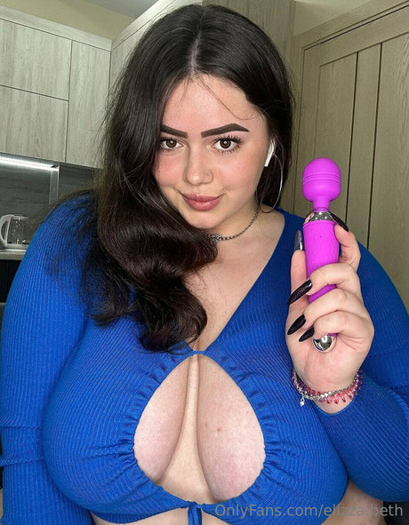 Nagie wyciekłe zdjęcie OnlyFans od Elizzabeth