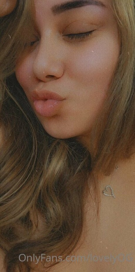 Nagie wyciekłe zdjęcie OnlyFans od Lovelyog