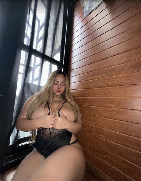 Nagie wyciekłe zdjęcie OnlyFans od Jade12
