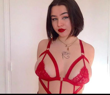Nagie wyciekłe zdjęcie OnlyFans od Badgalantii