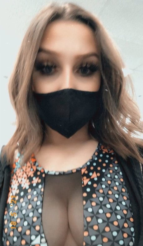 Nagie wyciekłe zdjęcie OnlyFans od Chloe Flores