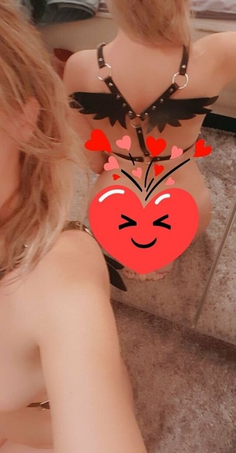 Nagie wyciekłe zdjęcie OnlyFans od Flyvertinnen