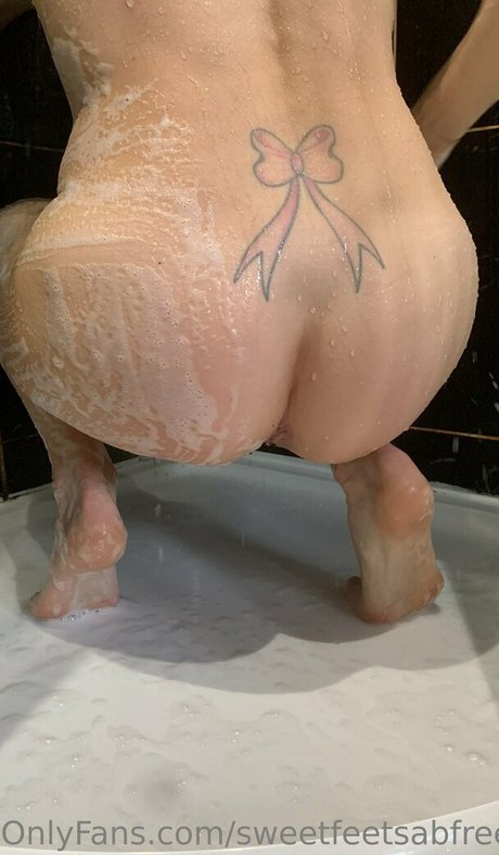 Nagie wyciekłe zdjęcie OnlyFans od Sweetfeetsabfree