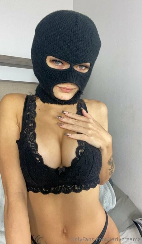 Nagie wyciekłe zdjęcie OnlyFans od Carlycreamz