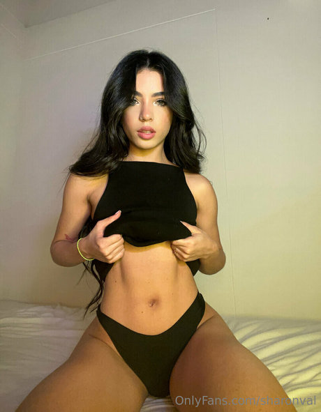 Nagie wyciekłe zdjęcie OnlyFans od Sharonv21