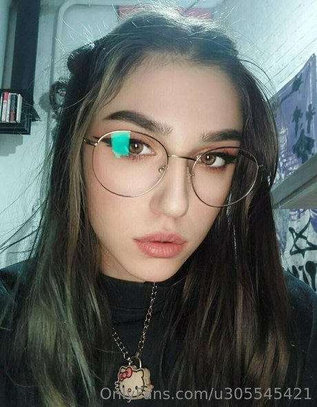 Nagie wyciekłe zdjęcie OnlyFans od Babyanddollyy
