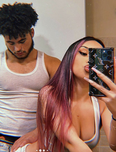 Nagie wyciekłe zdjęcie OnlyFans od Julianarmah