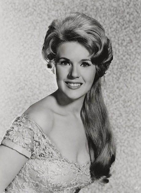 Nagie wyciekłe zdjęcie OnlyFans od Connie Stevens