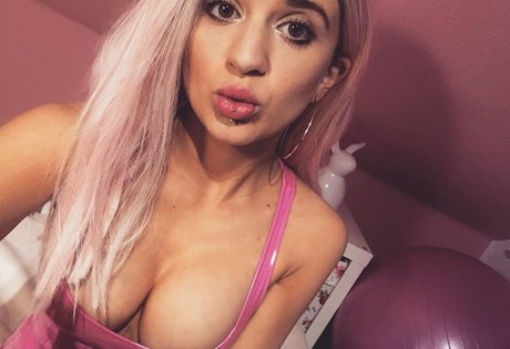Nagie wyciekłe zdjęcie OnlyFans od Jessybunny