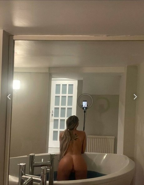 Nagie wyciekłe zdjęcie OnlyFans od Ellie Nuttall