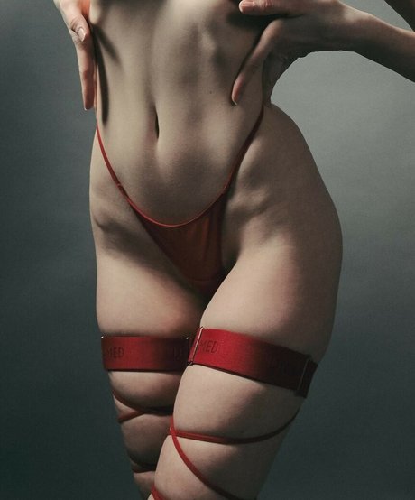 Annie Kinshova