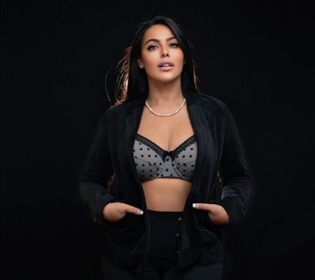 Nagie wyciekłe zdjęcie OnlyFans od Miss Amal