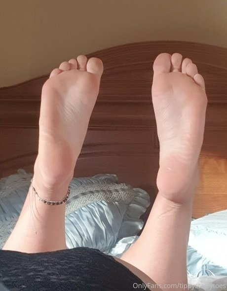 Nagie wyciekłe zdjęcie OnlyFans od Tippystastytoes
