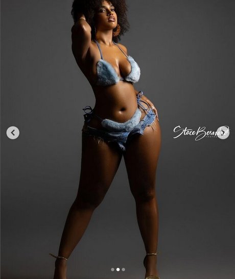 Nagie wyciekłe zdjęcie OnlyFans od Thetayaamarie