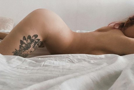 Nagie wyciekłe zdjęcie OnlyFans od Roeschach