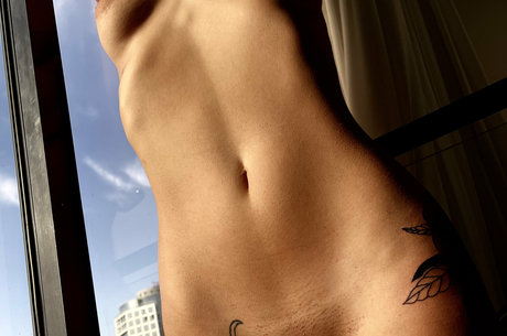 Nagie wyciekłe zdjęcie OnlyFans od Hilabby