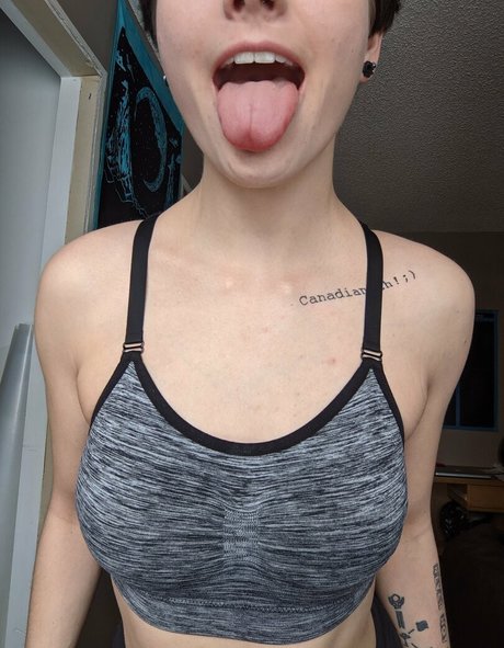Nagie wyciekłe zdjęcie OnlyFans od Littlemisskiro