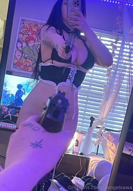 Nagie wyciekłe zdjęcie OnlyFans od Lilangelsawa