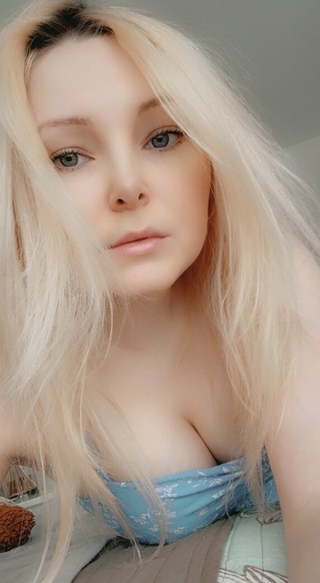 Nagie wyciekłe zdjęcie OnlyFans od Cutieblonde18