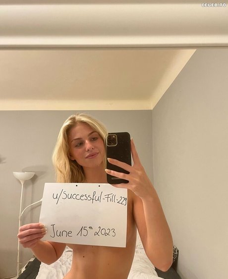 Nagie wyciekłe zdjęcie OnlyFans od Leona Bauer
