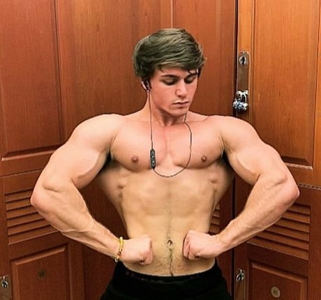 Nagie wyciekłe zdjęcie OnlyFans od Jamietylerflex