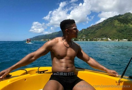 Nagie wyciekłe zdjęcie OnlyFans od Jaxonblaquexxx